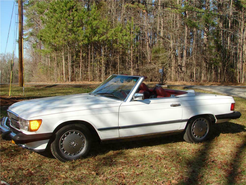 1987 MERCEDES-BENZ 560SL CONVERTIBLE - Side Profile - 101753