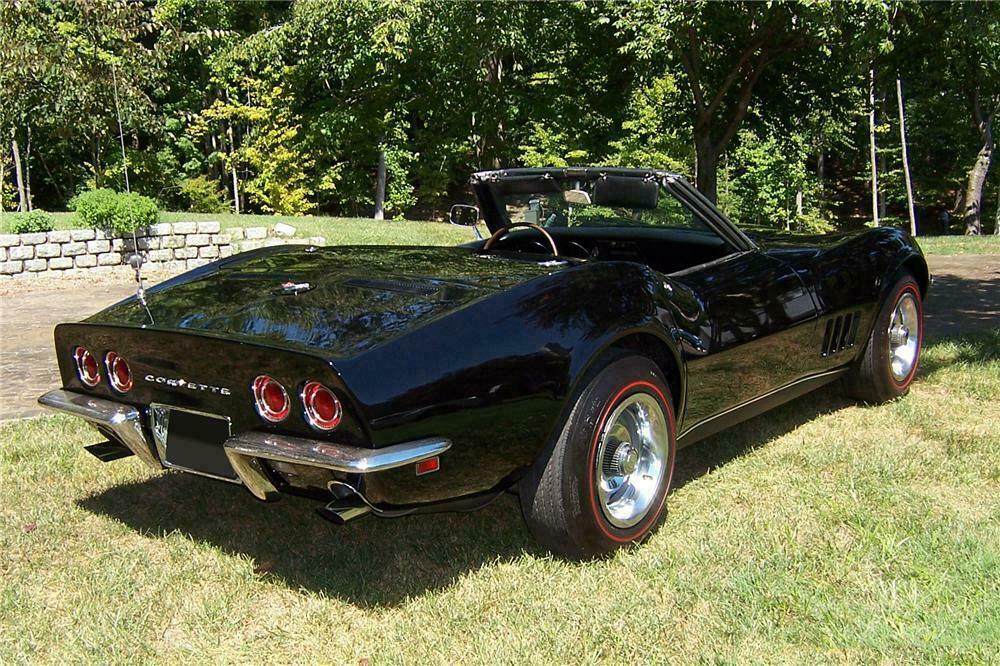 1968 CHEVROLET CORVETTE CONVERTIBLE - Rear 3/4 - 101989