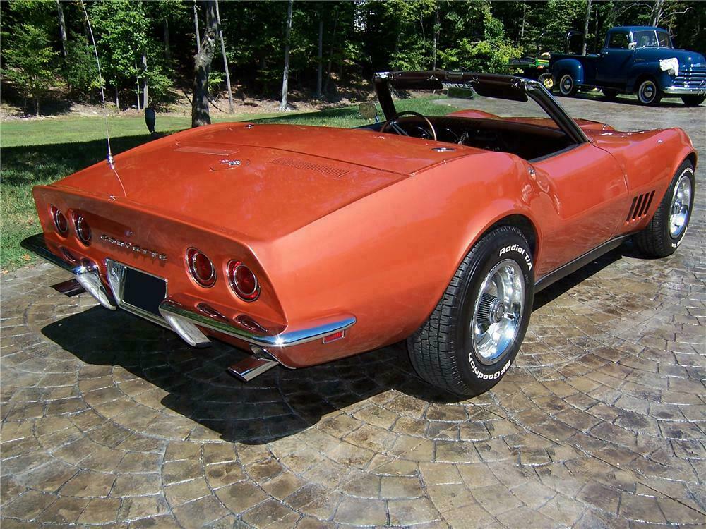 1968 CHEVROLET CORVETTE CONVERTIBLE - Rear 3/4 - 101994