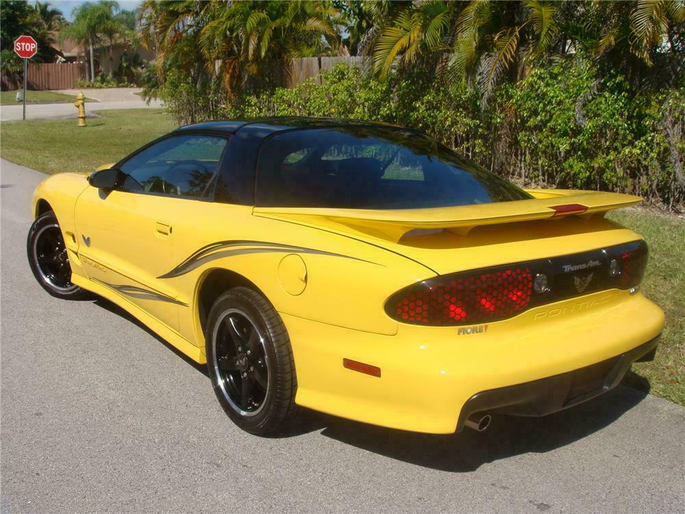 2002 PONTIAC TRANS AM 2 DOOR COUPE COLLECTORS EDITION - Rear 3/4 - 102033