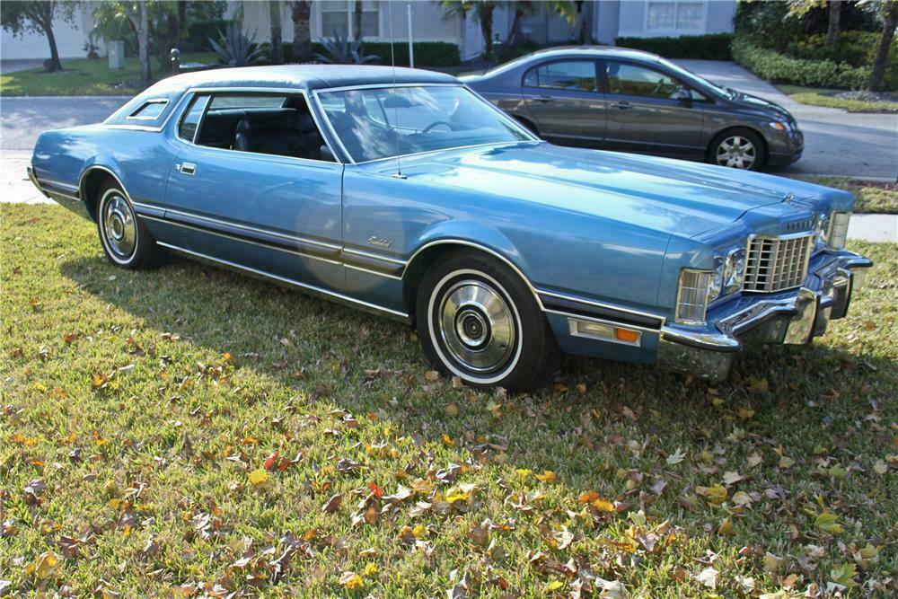 1973 FORD THUNDERBIRD 2 DOOR COUPE - Front 3/4 - 102127