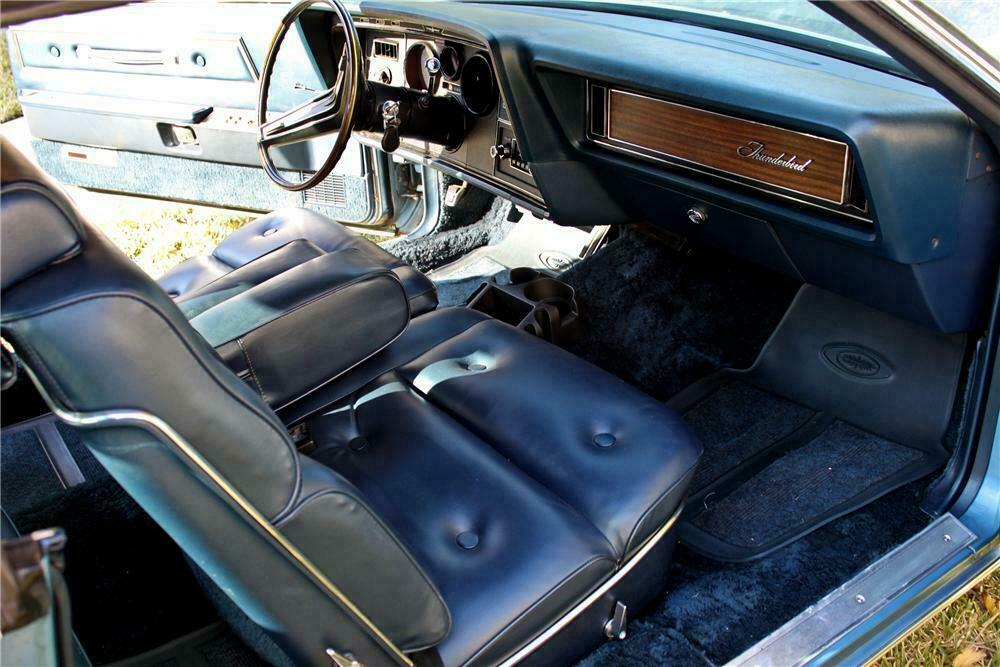 1973 FORD THUNDERBIRD 2 DOOR COUPE - Interior - 102127
