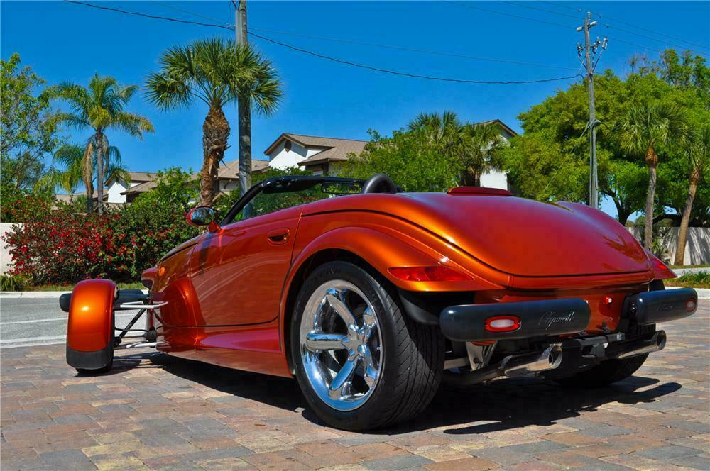 2001 PLYMOUTH PROWLER CONVERTIBLE - Rear 3/4 - 102131