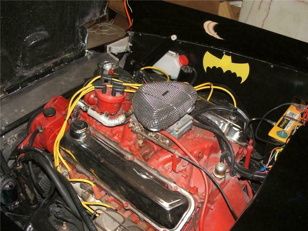 1977 LINCOLN 1966 BATMOBILE REPLICA - Engine - 102152
