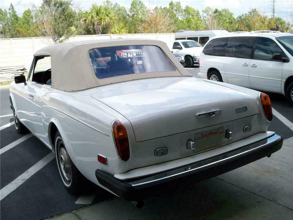 Corniche Vi Rear View 1979 ROLLS-ROYCE CORNICHE CONVERTIBLE - Rear 3/4 - 102255