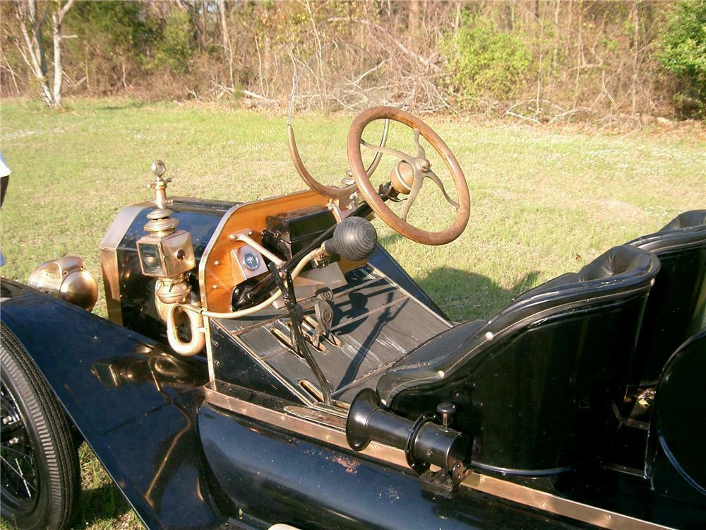 1914 FORD MODEL T SPEEDSTER - Interior - 102298