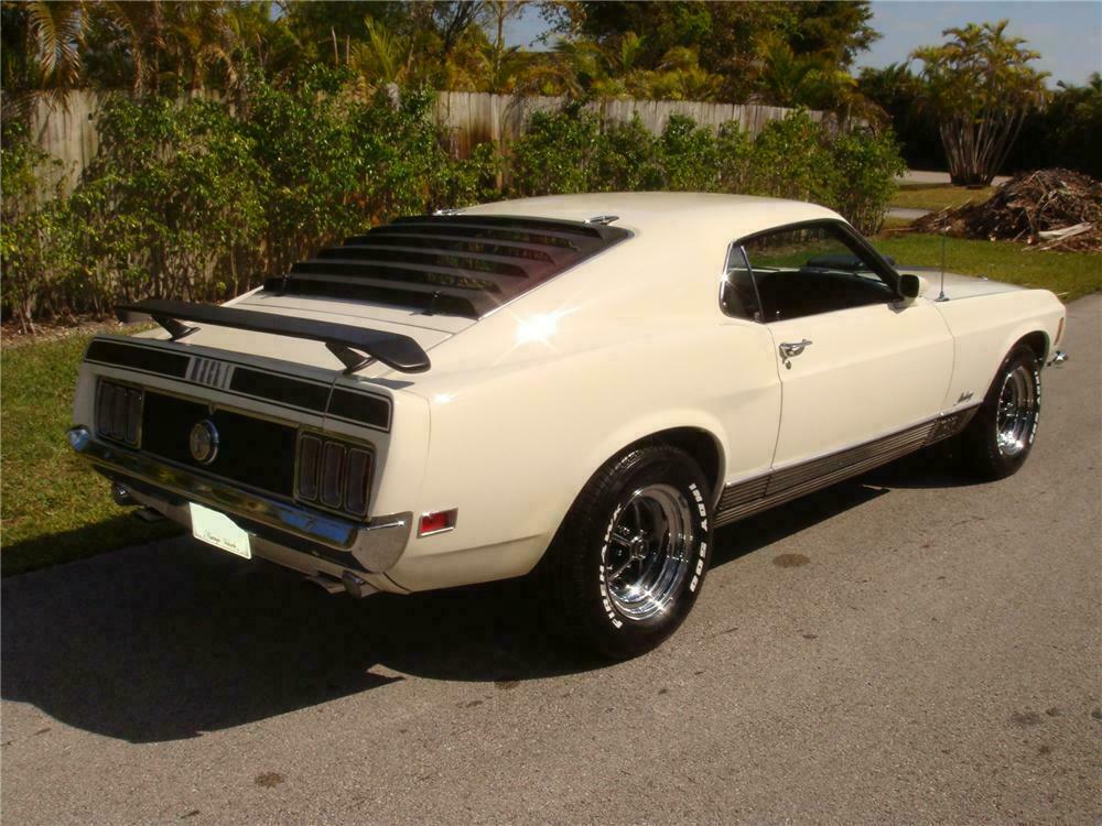 1970 FORD MUSTANG MACH 1 FASTBACK - Rear 3/4 - 102316