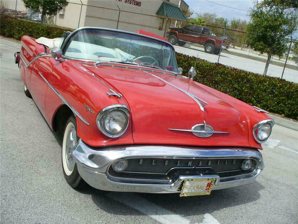 Oldsmobile Starfire 1957
