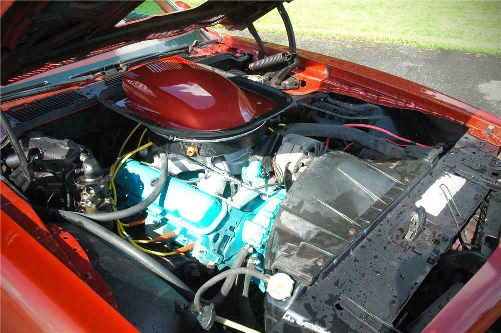 1976 PONTIAC FIREBIRD TRANS AM 2 DOOR COUPE - Engine - 108182