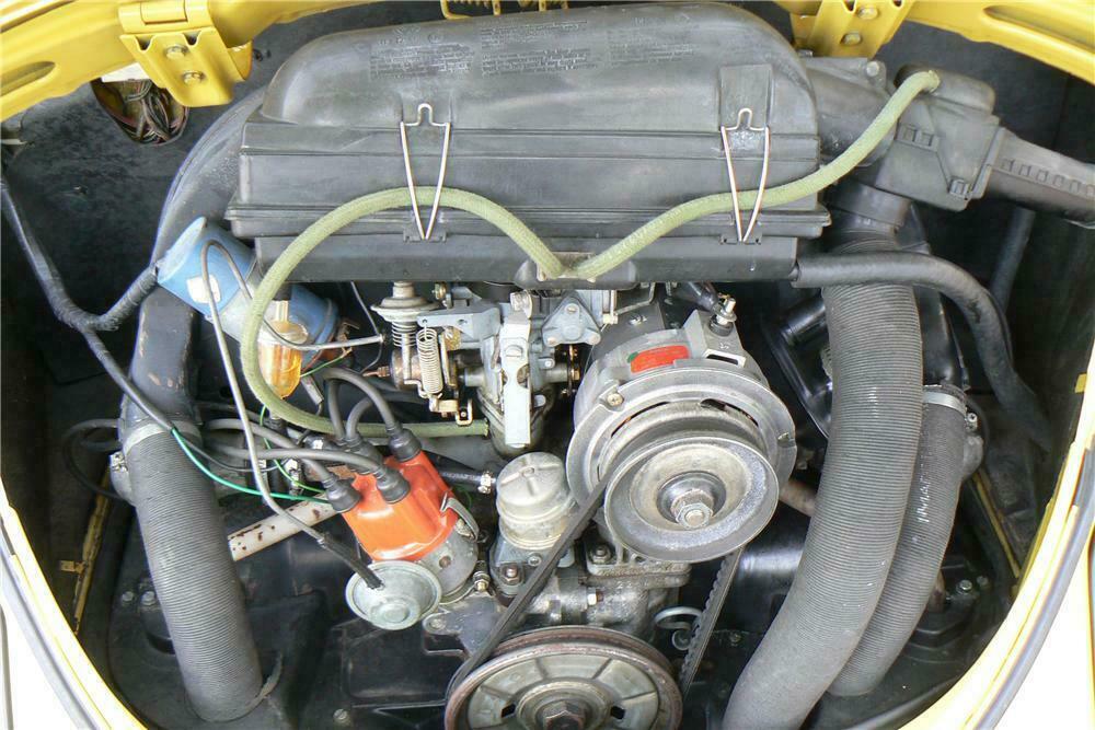 1973 VOLKSWAGEN SUPER BEETLE 2 DOOR - Engine - 108322