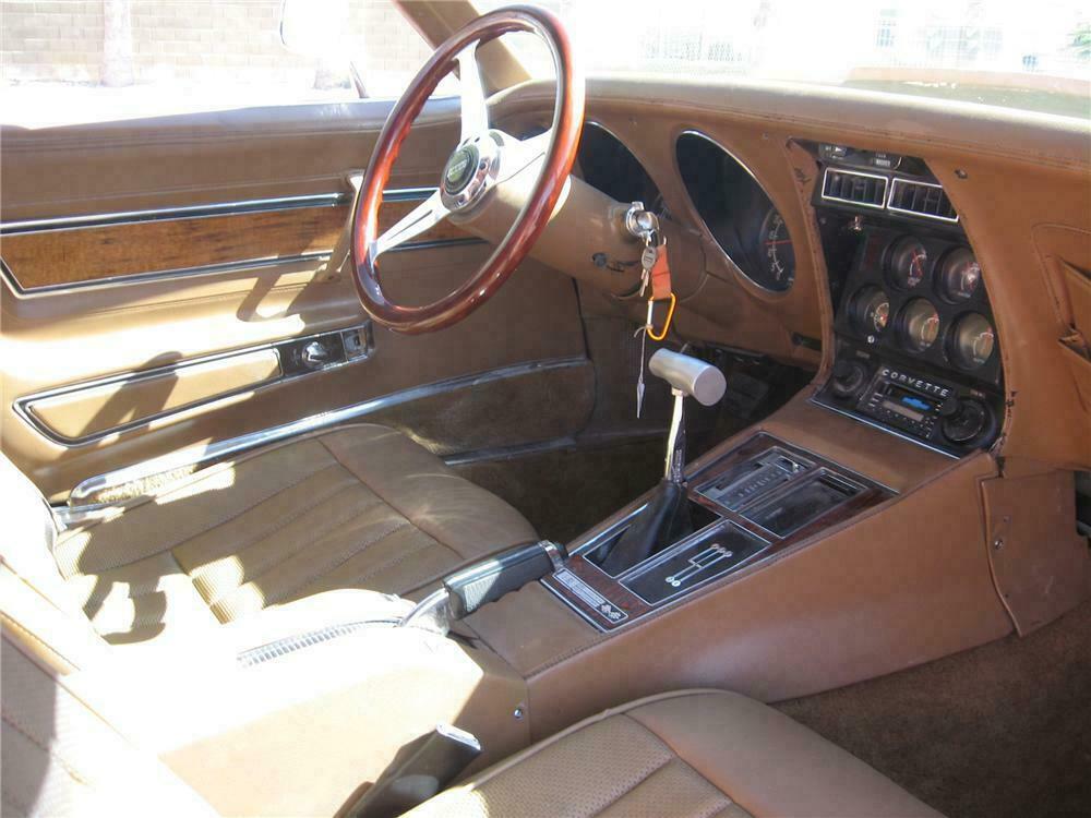 1976 Chevrolet Corvette 2 Door Custom Coupe