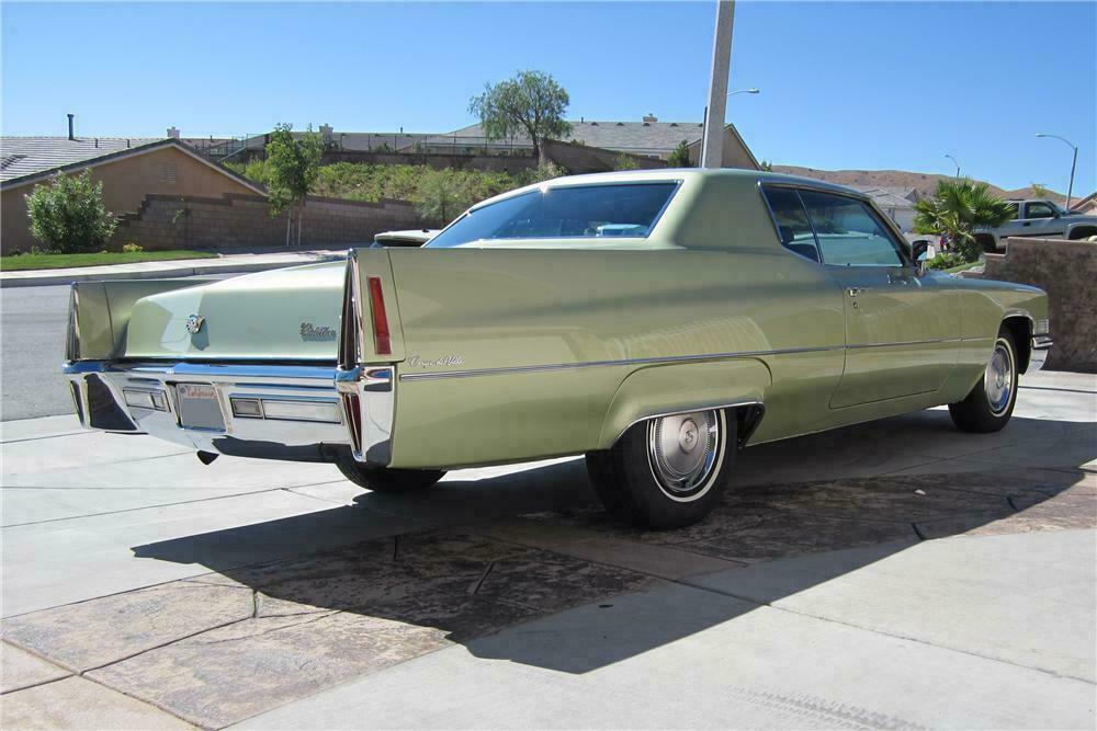 1970 CADILLAC DE VILLE 2 DOOR COUPE - Rear 3/4 - 112652