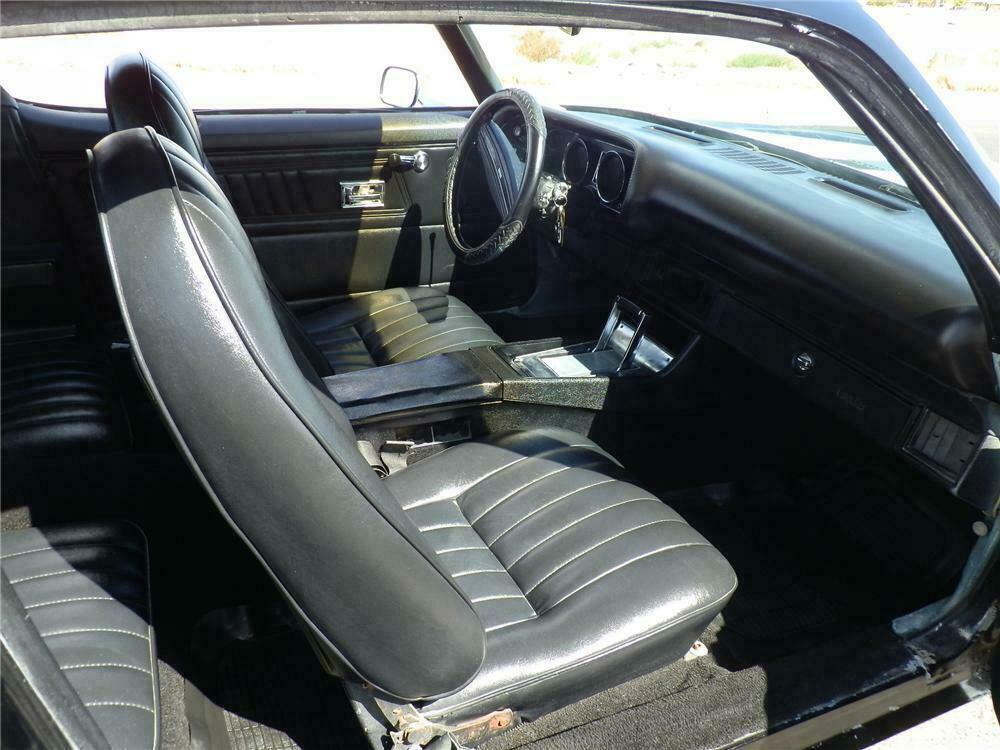 1971 CHEVROLET CAMARO CUSTOM 2 DOOR COUPE - Interior - 112688