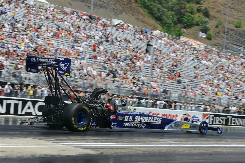 2009 US SMOKELESS TOP FUEL DRAGSTER NHRA - Rear 3/4 - 112714
