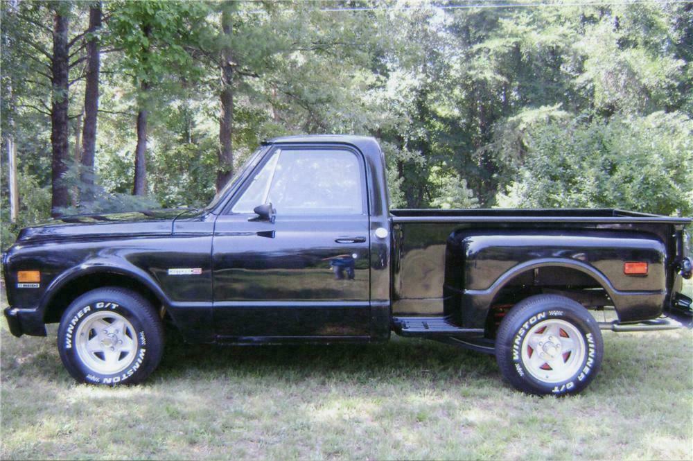 1971 CHEVROLET C-10 PICKUP - Side Profile - 112754
