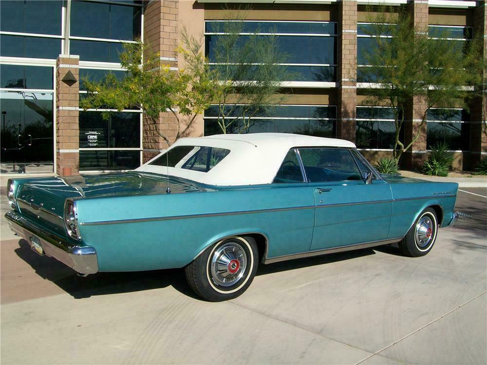 1965 FORD GALAXIE 500 CONVERTIBLE - Rear 3/4 - 112888