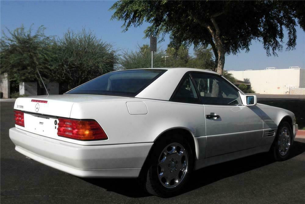 1995 MERCEDES-BENZ SL500 CONVERTIBLE - Rear 3/4 - 112946