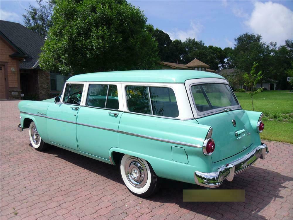 1955 FORD COUNTRY SEDAN WAGON - Rear 3/4 - 113015