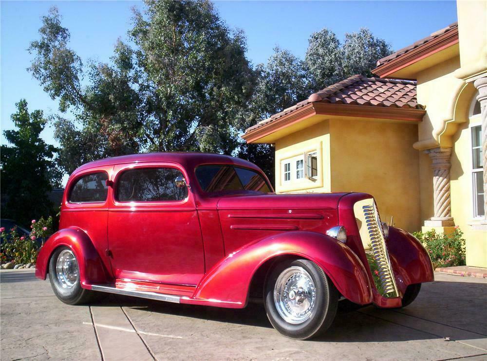 1935 CHEVROLET MASTER DELUXE CUSTOM 2 DOOR COUPE - Side Profile - 113230