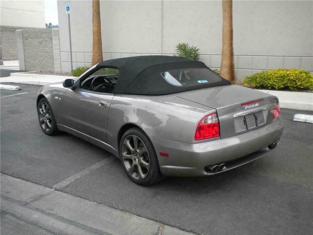 2004 MASERATI CAMBIO CORSA CONVERTIBLE - Rear 3/4 - 113382