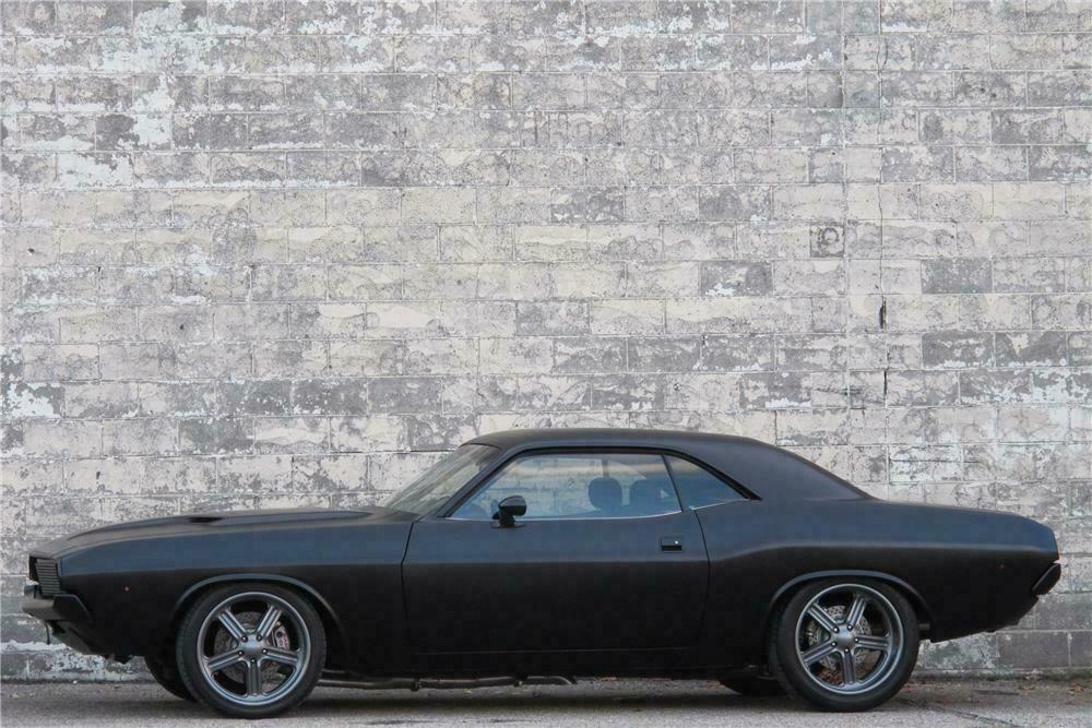 1973 Dodge Challenger Custom 2 Door Hardtop