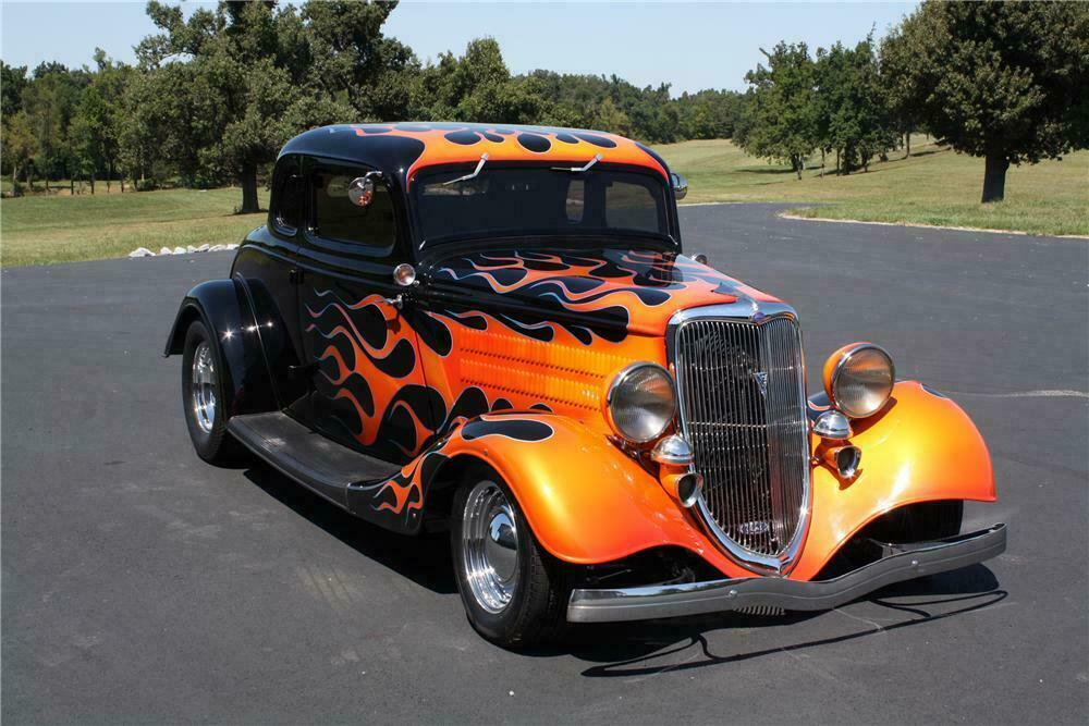 Ford custom coupe