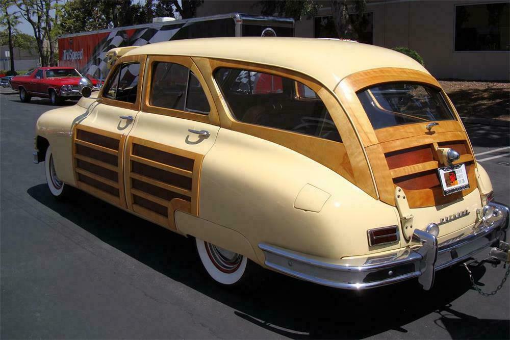 1950 PACKARD WOODY SEDAN - Rear 3/4 - 115930