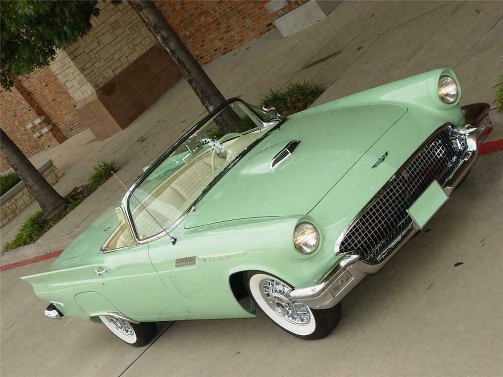 1957 FORD THUNDERBIRD CONVERTIBLE - Front 3/4 - 115943
