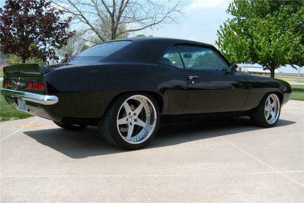 1969 CHEVROLET CAMARO SS CUSTOM COUPE - Rear 3/4 - 115945