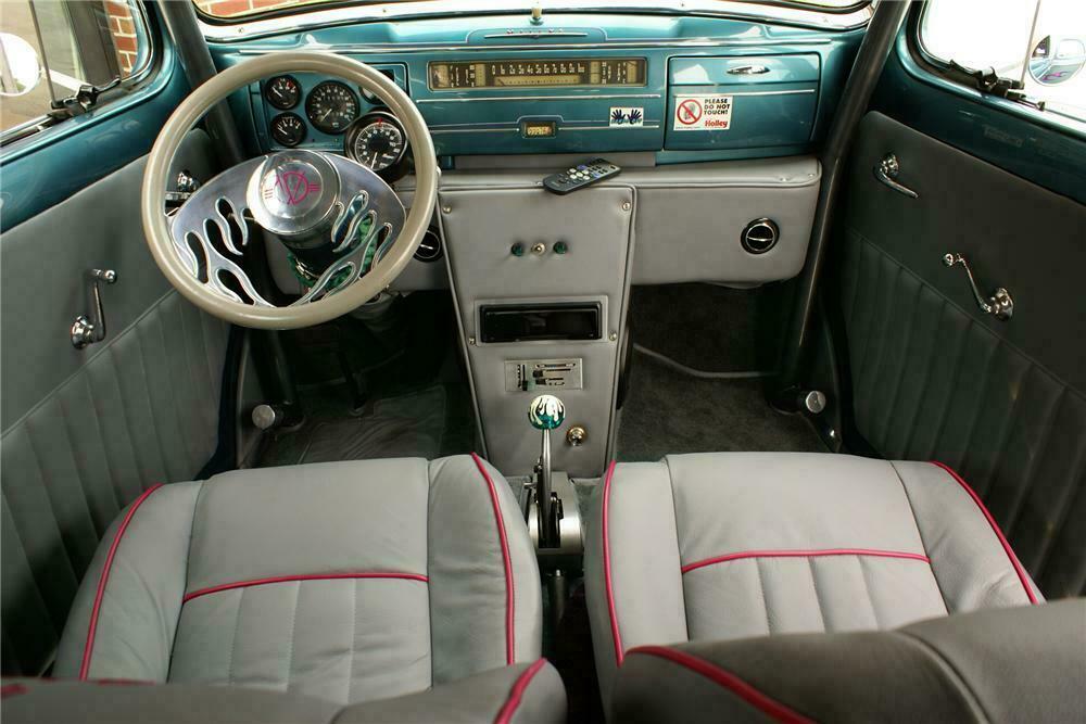 1941 WILLYS AMERICAR CUSTOM 4 DOOR SEDAN - Interior - 116013