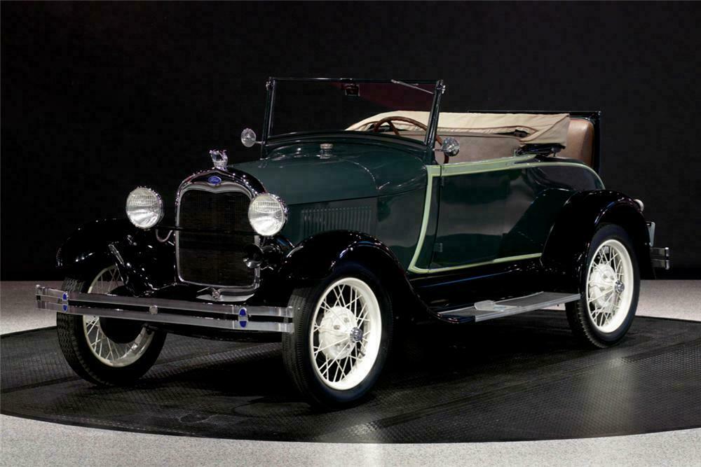 1928 FORD MODEL A ROADSTER - Front 3/4 - 116093