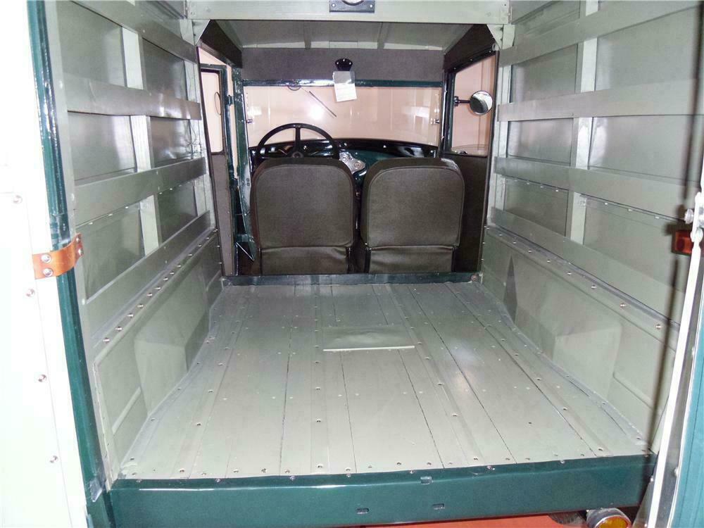 1930 FORD MODEL A PANEL DELIVERY TRUCK - Interior - 116210