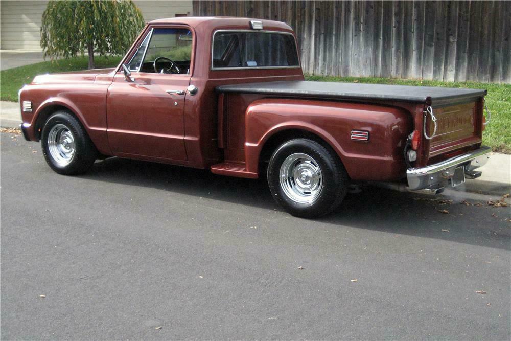 1971 CHEVROLET SHORT BED STEPSIDE CUSTOM PICKUP - Rear 3/4 - 116434