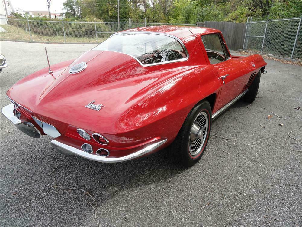 1966 CHEVROLET CORVETTE COUPE - Rear 3/4 - 116440