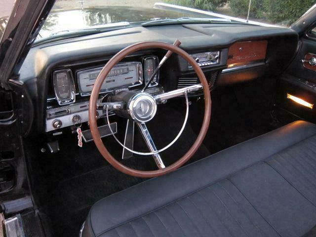 1962 Lincoln Continental Is Listed For Sale On Classicdigest In Ohio By Harwood Motors For 59900 Classicdigest Com