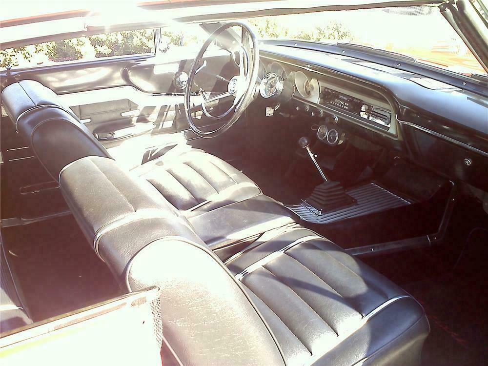 1964 FORD FAIRLANE 2 DOOR COUPE - Interior - 117065