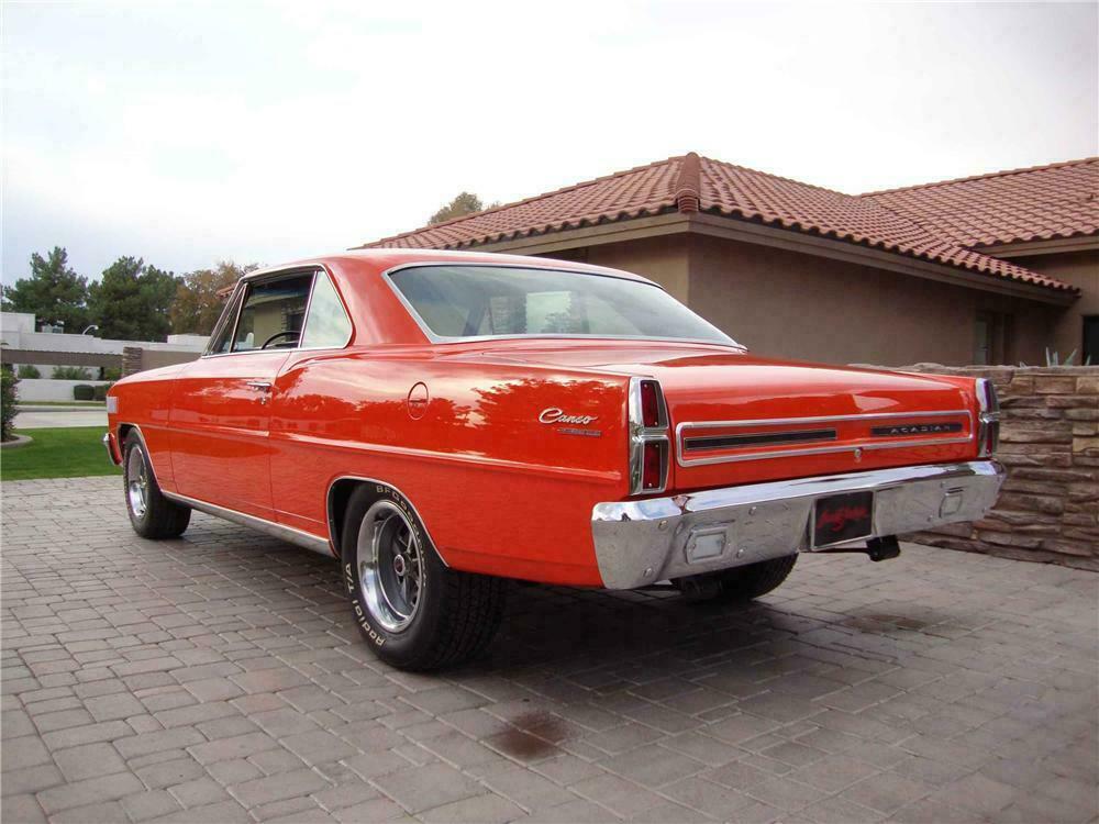 1966 PONTIAC ACADIAN CANSO SPORT DELUXE 2 DOOR HARDTOP - Rear 3/4 - 117370