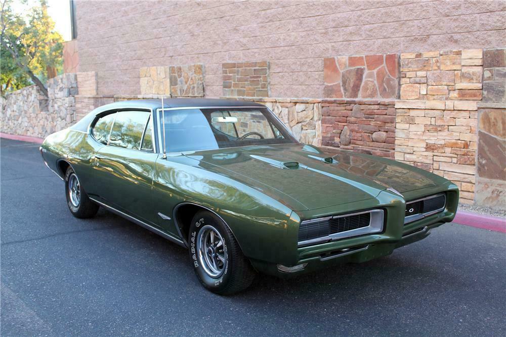 1968 PONTIAC GTO 2 DOOR COUPE - Front 3/4 - 117422