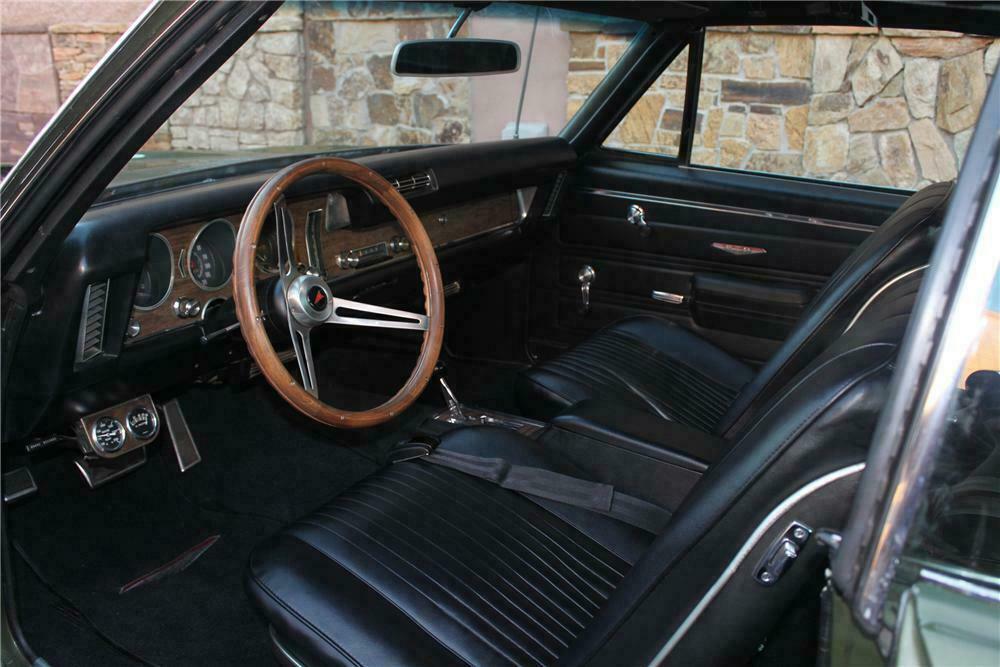 1968 PONTIAC GTO 2 DOOR COUPE - Interior - 117422