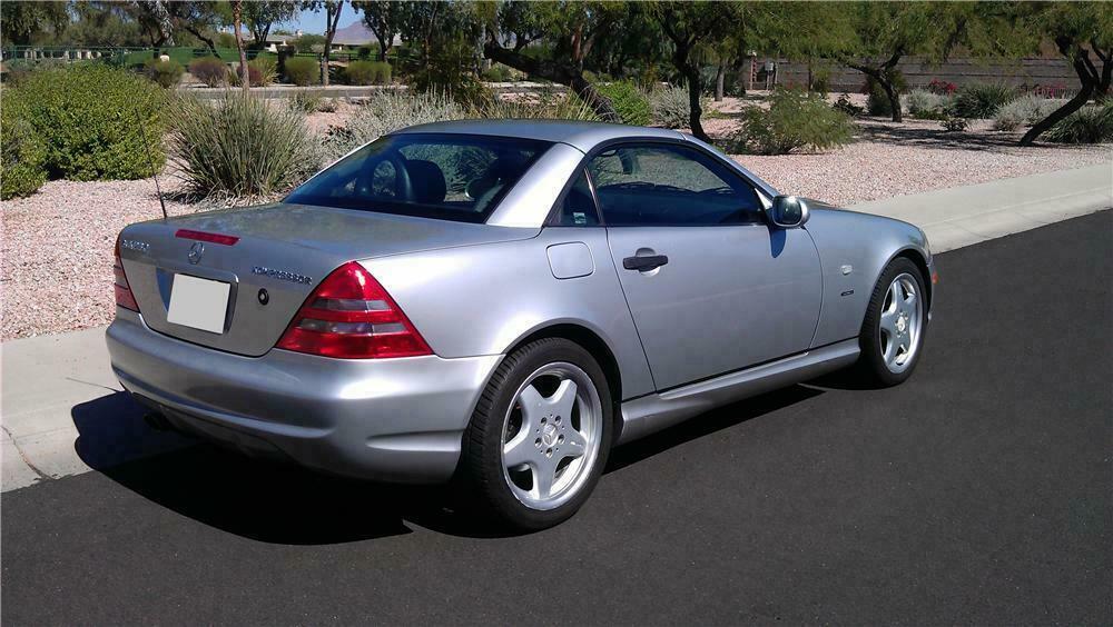 Mercedes Benz SLK 230