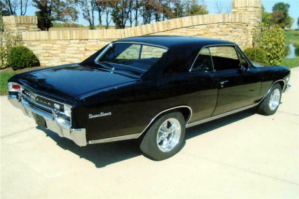 1966 CHEVROLET CHEVELLE SS COUPE - Rear 3/4 - 117627
