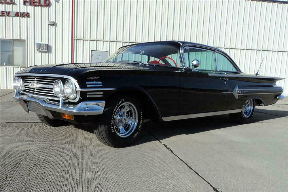 1960 CHEVROLET IMPALA 2 DOOR HARDTOP - Front 3/4 - 117776