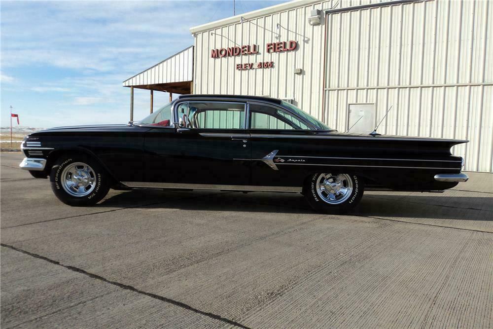 1960 CHEVROLET IMPALA 2 DOOR HARDTOP - Side Profile - 117776