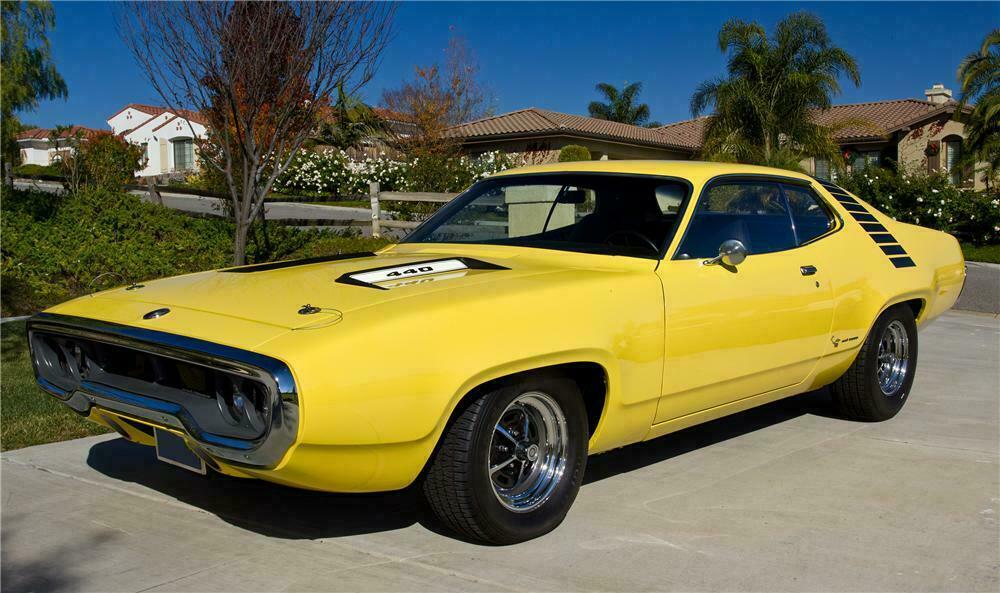 1972 PLYMOUTH ROAD RUNNER 2 DOOR HARDTOP