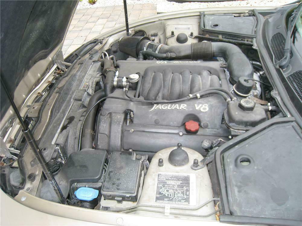 1997 JAGUAR XK8 CONVERTIBLE - Engine - 125187