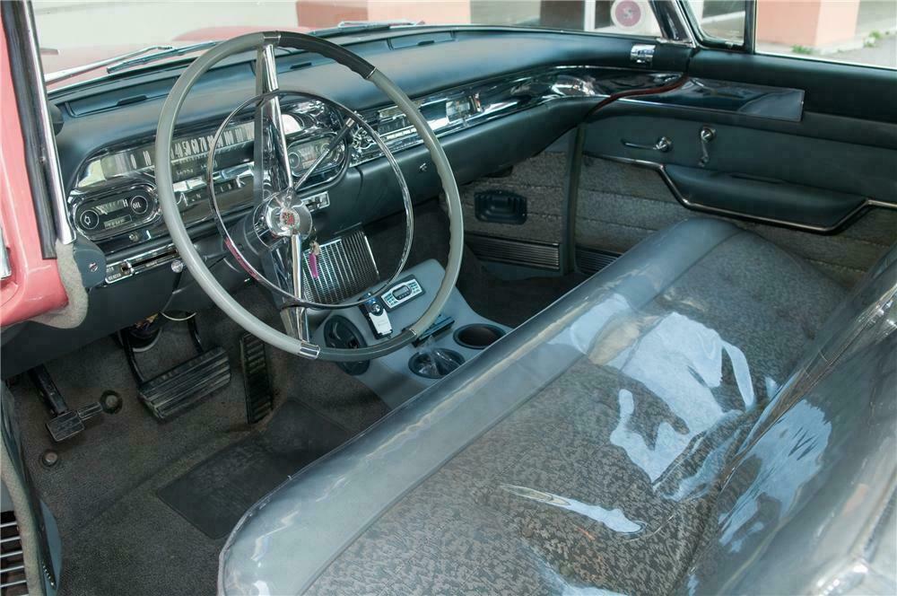 1957 CADILLAC SERIES 62 2 DOOR HARDTOP - Interior - 125219