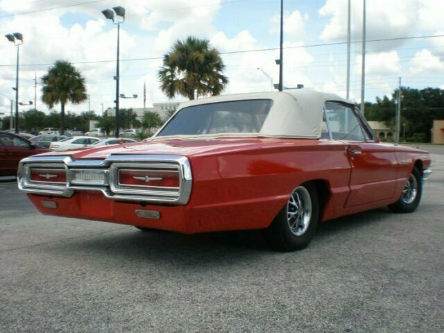 1964 FORD THUNDERBIRD CONVERTIBLE - Rear 3/4 - 125524