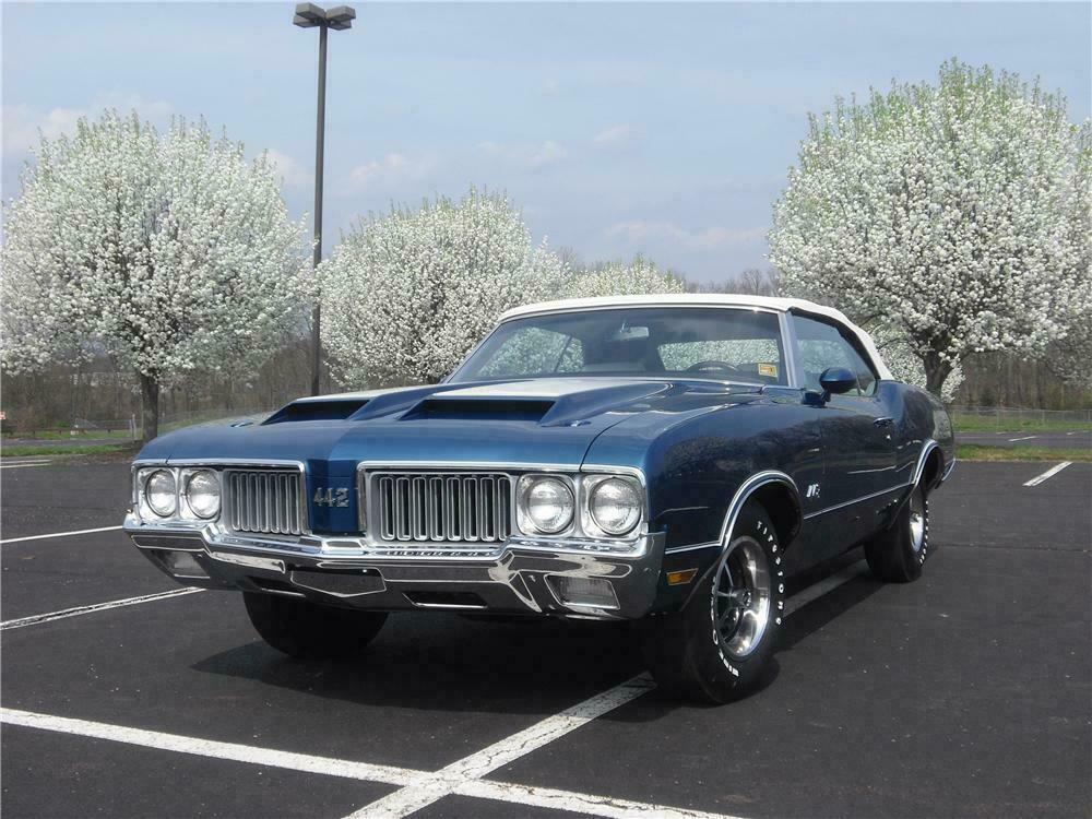 1970 OLDSMOBILE CUTLASS 442 CONVERTIBLE - Front 3/4 - 125706