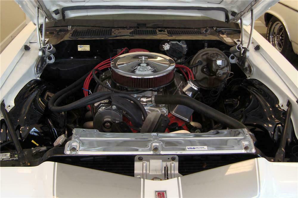 1971 CHEVROLET CAMARO CUSTOM 2 DOOR COUPE - Engine - 125724