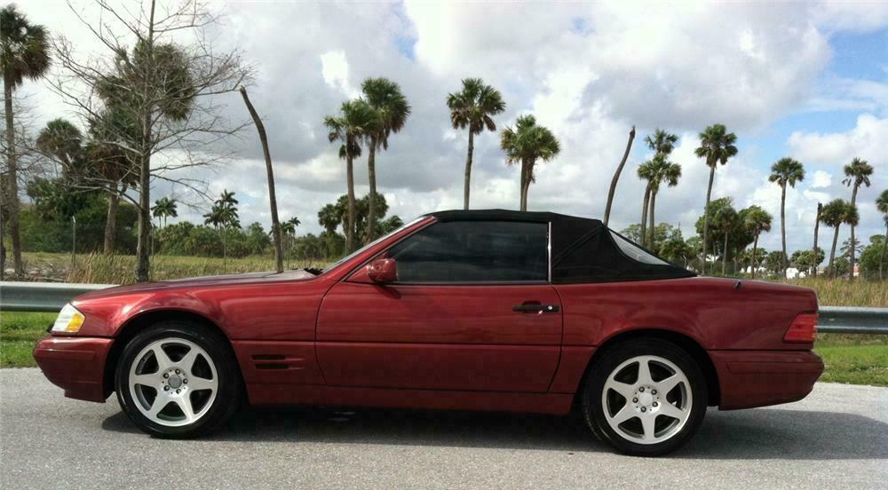 1997 MERCEDES-BENZ SL500 CONVERTIBLE - Side Profile - 125771